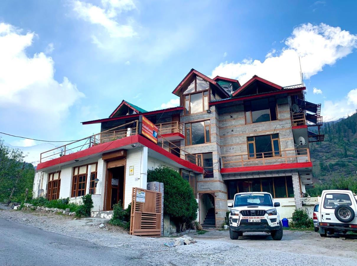 Kudos Eureka Stays Manali  Bagian luar foto