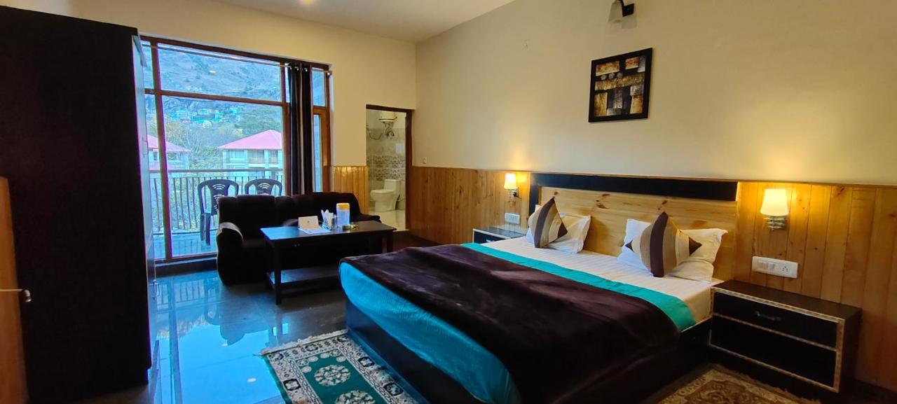 Kudos Eureka Stays Manali  Bagian luar foto